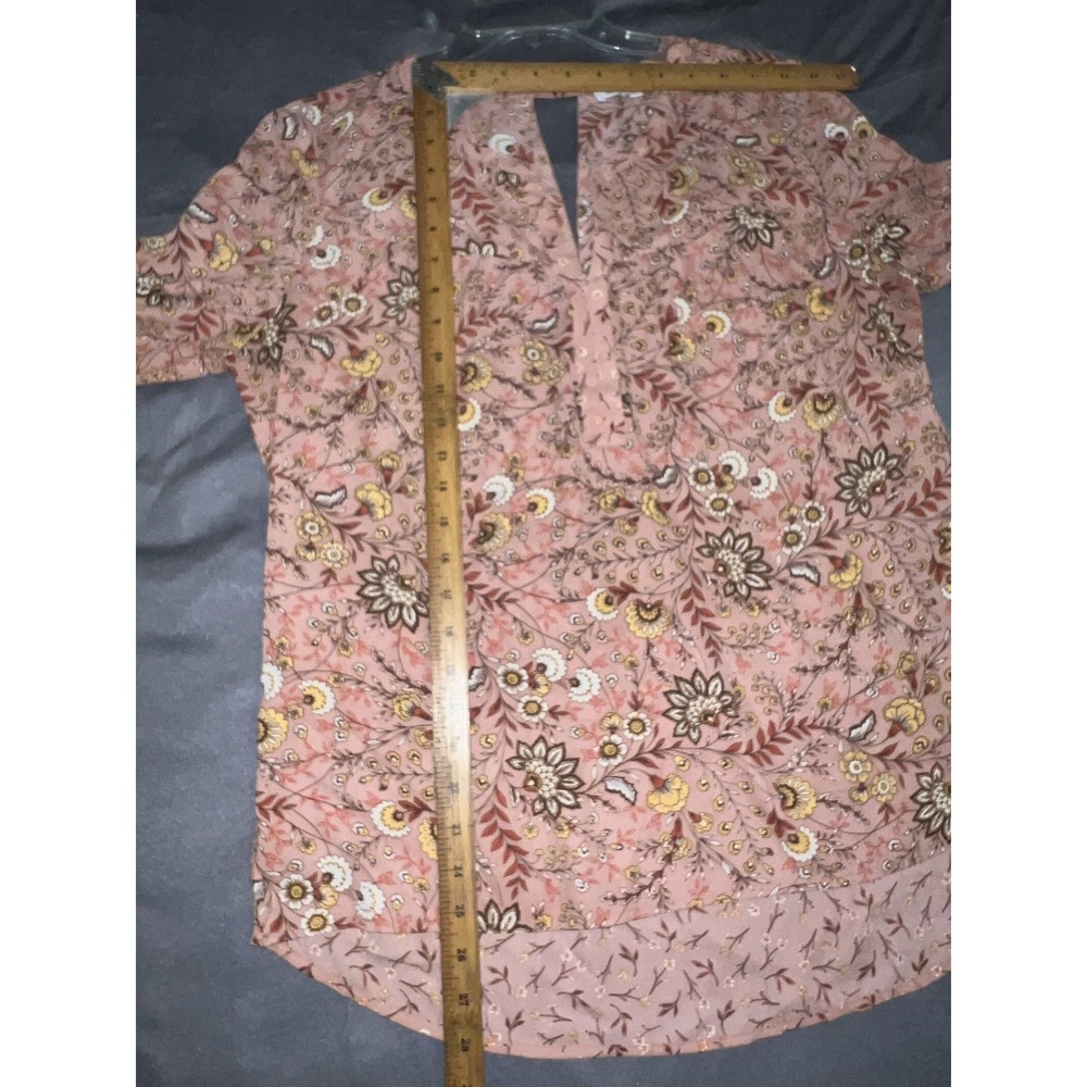 DR2 Daniel Rainn Womens Sz Large Floral V-Neck Cutout Back Roll Tab Blouse Pink - Picture 8 of 12